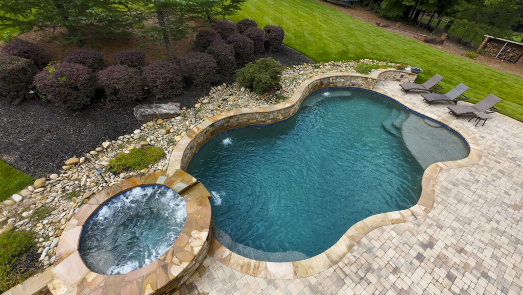 Custom freeform pool